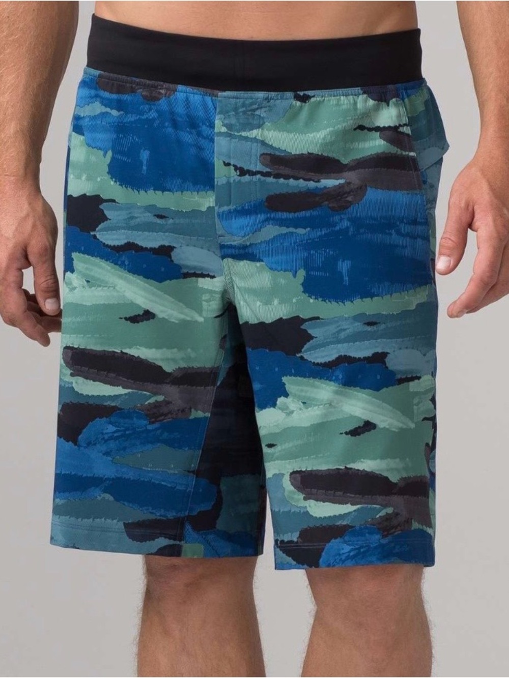Lululemon Core Short 11"
Cactus Camo Desert Teal Vintage Green
